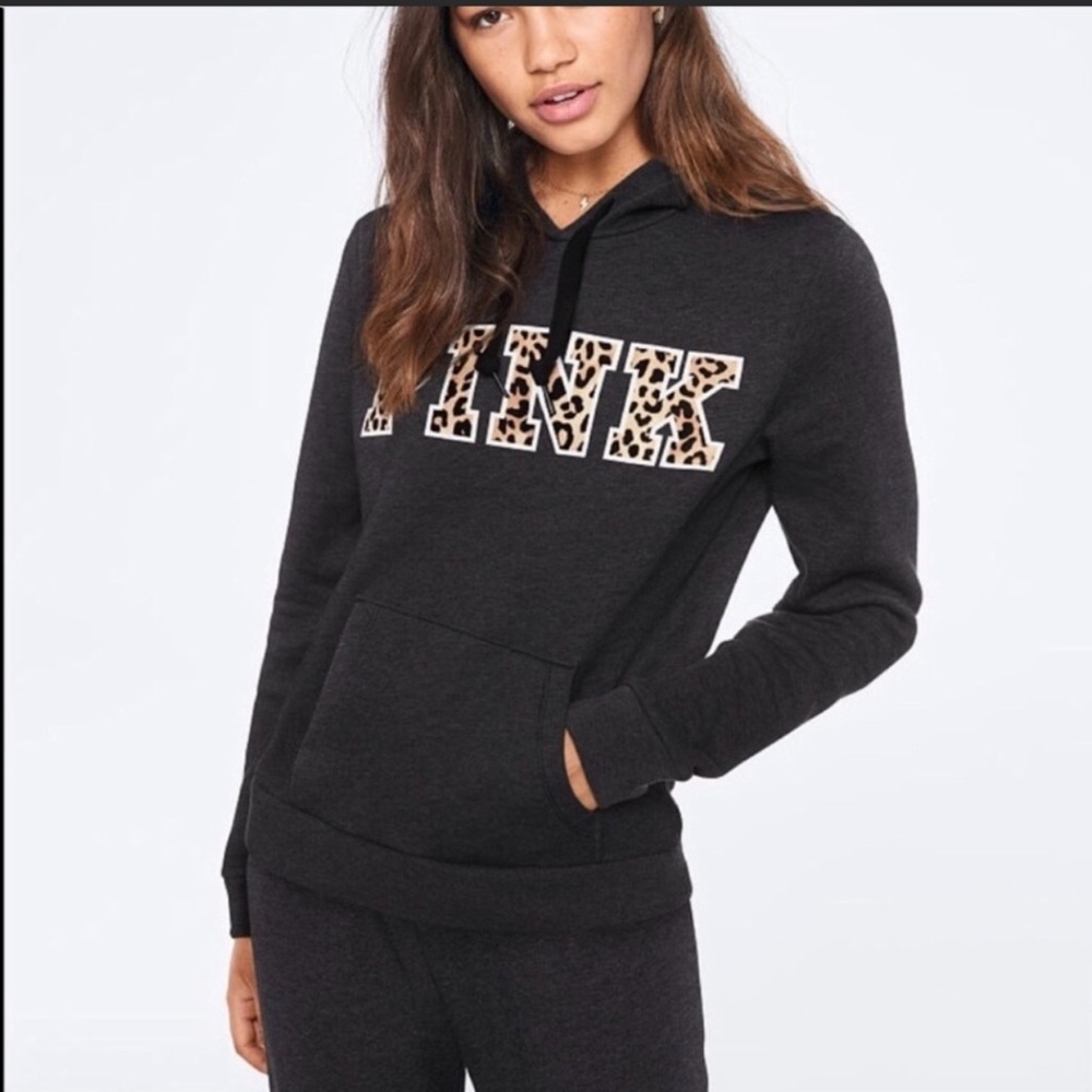 NWT Victoria’s Secret Pink pullover hoodie size Large